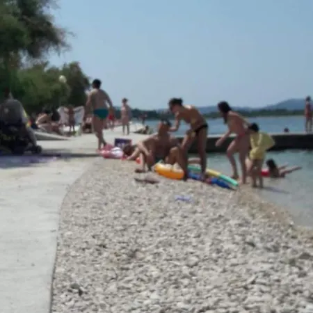 Apartmani Milka Zadar Kamer foto