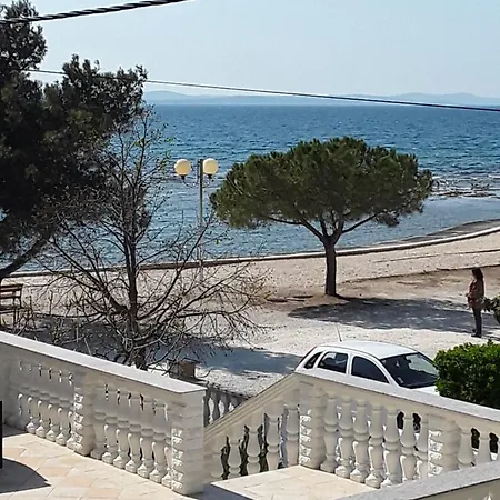 Apartmani Milka Zadar Buitenkant foto